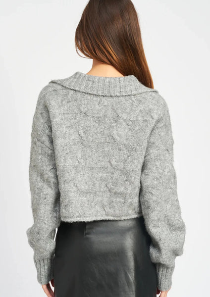 collar boxy crop sweater