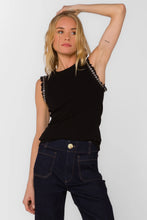 Load image into Gallery viewer, grommet sleeve rib tee

