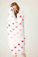 Load image into Gallery viewer, hearts plush blanket
