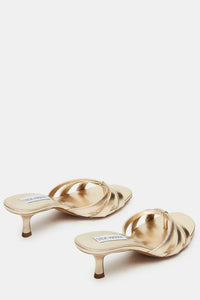 kitten heel sandal