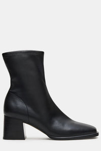 block heel stretch bootie