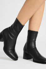 Load image into Gallery viewer, block heel stretch bootie
