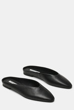 Load image into Gallery viewer, Leather Flat Mule
