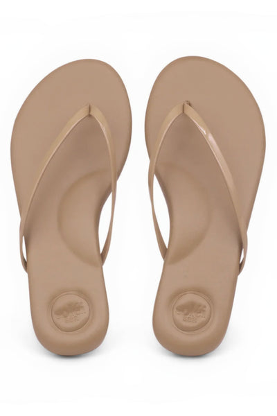 vleather + patent strap flip flop