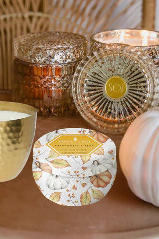 9 oz tin candle pumpkin