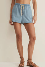 Load image into Gallery viewer, denim pull on short
