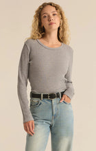 Load image into Gallery viewer, crew neck thermal top
