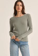 Load image into Gallery viewer, crew neck thermal top
