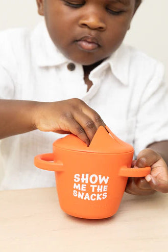 baby snacker show me the snacks