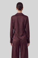 Load image into Gallery viewer, Collared Drape Blouse
