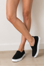 Load image into Gallery viewer, perforated platform sneaker
