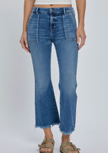 Load image into Gallery viewer, happi cargo flare crop jean
