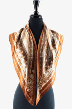 Load image into Gallery viewer, Paisley Triangle Scarf
