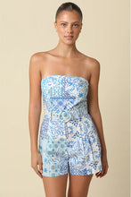 Load image into Gallery viewer, print strapless belted romper
