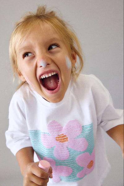girls pop flower tee