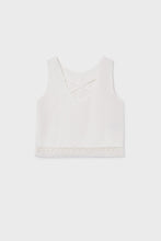 Load image into Gallery viewer, tween crochet hem linen tank

