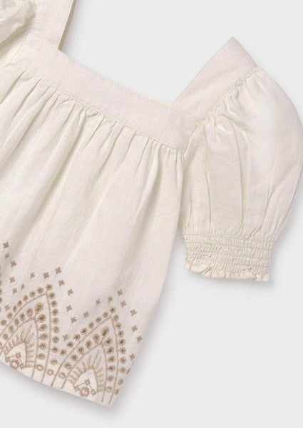 tween eyelet border flutter top
