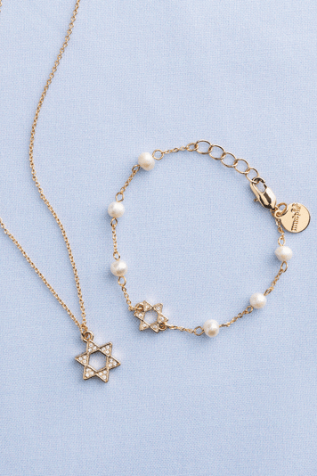 girls star of david bracelet
