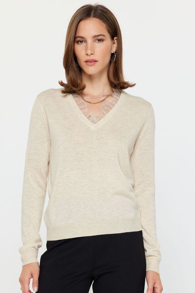 lace trim v neck sweater