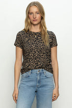 Load image into Gallery viewer, leo crew short sleeve tee
