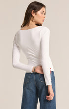 Load image into Gallery viewer, long sleeve smooth v neck top
