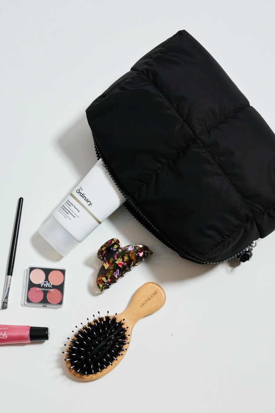 nylon quilt pouch