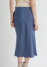 Load image into Gallery viewer, satin midi skirt
