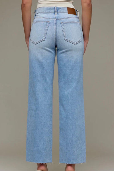 midrise stretch straight jean