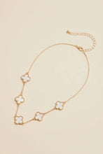 Load image into Gallery viewer, mop flower station necklace
