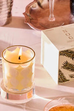 Load image into Gallery viewer, 5.5oz candle nog
