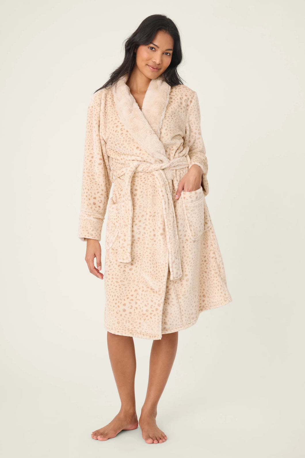 plush luxe leo robe