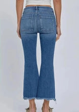 Load image into Gallery viewer, happi cargo flare crop jean
