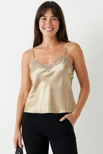 Load image into Gallery viewer, v neck lace trim cami

