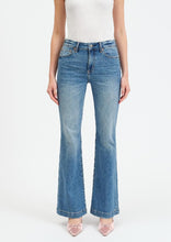 Load image into Gallery viewer, midrise flare jean
