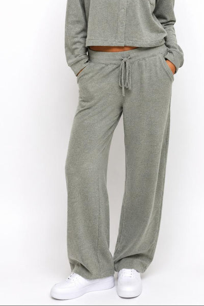 soft crop flare pant
