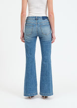 Load image into Gallery viewer, midrise flare jean
