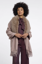 Load image into Gallery viewer, Faur Fur Collar Knit Cape
