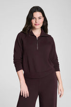 Load image into Gallery viewer, air essentials 1/2 zip top
