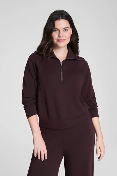 air essentials 1/2 zip top