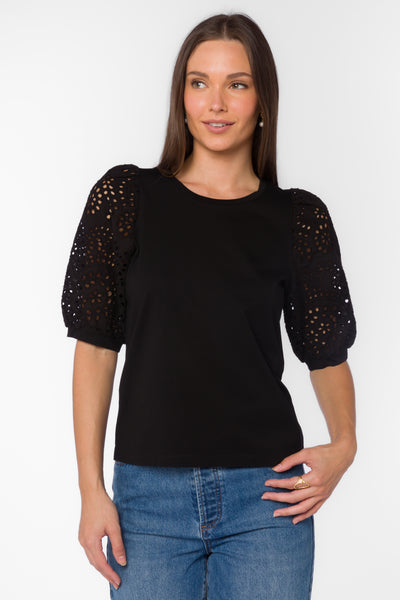 eyelet sleeve tee