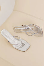 Load image into Gallery viewer, thong strap heel slide

