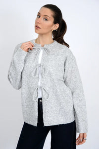 tie crew cardigan