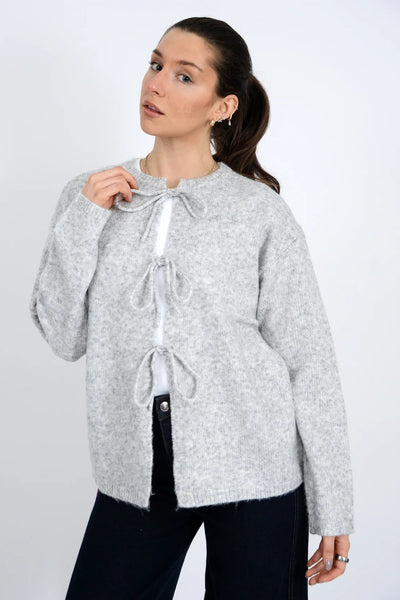 tie crew cardigan