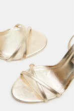 Load image into Gallery viewer, strap heel sandal
