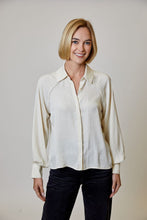 Load image into Gallery viewer, pearl trim blouse
