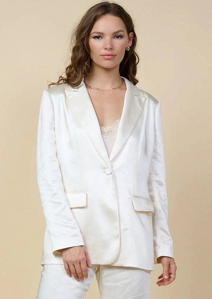 women creamsatin blazer