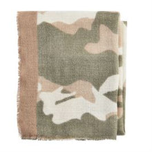 Load image into Gallery viewer, camo scarf
