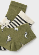 Load image into Gallery viewer, baby boy 3 pair dino socks
