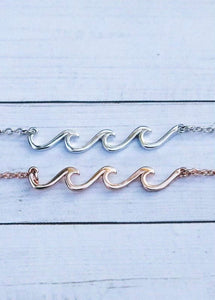 necklace - delicate wave