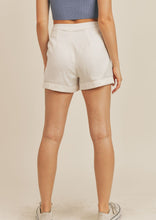 Load image into Gallery viewer, women silky pleat short
